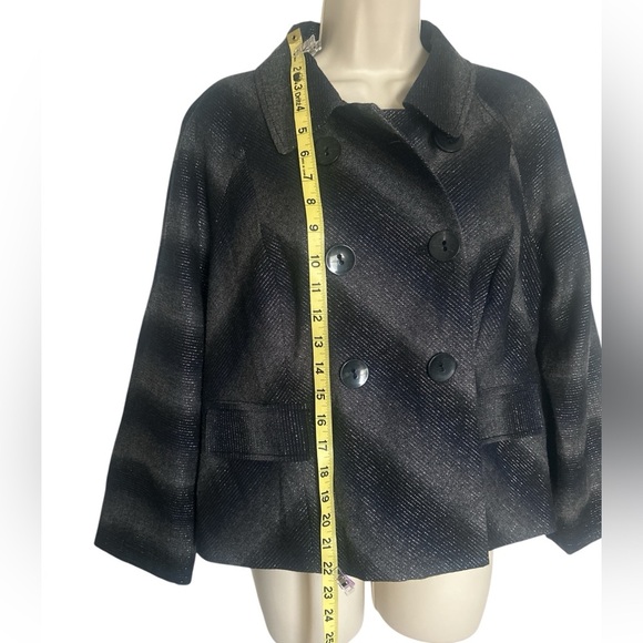 DKNY black and gray jacket with a bit of sparkle size L - Picture 4 of 7